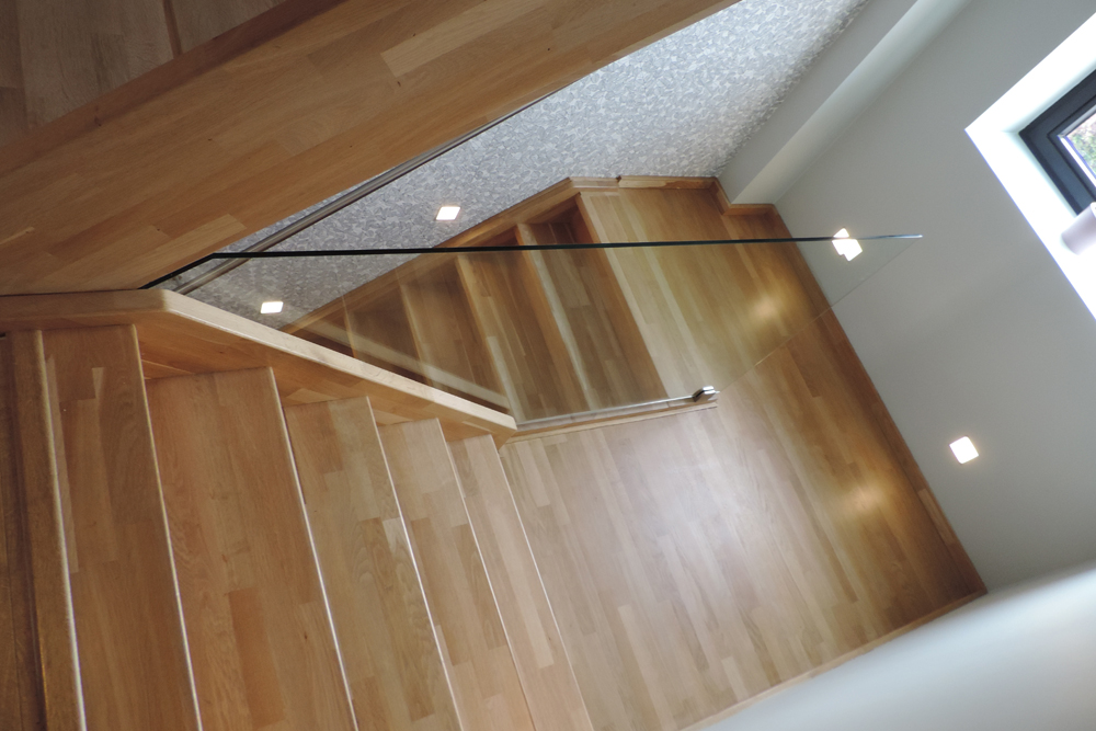 Glasbalustrade-met-glasklemmen